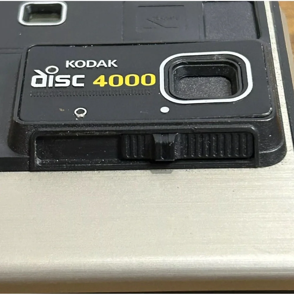 Kodak Disc 4000 Camera, UNTESTED  No Wrist Band 1982 Eastman Vintage